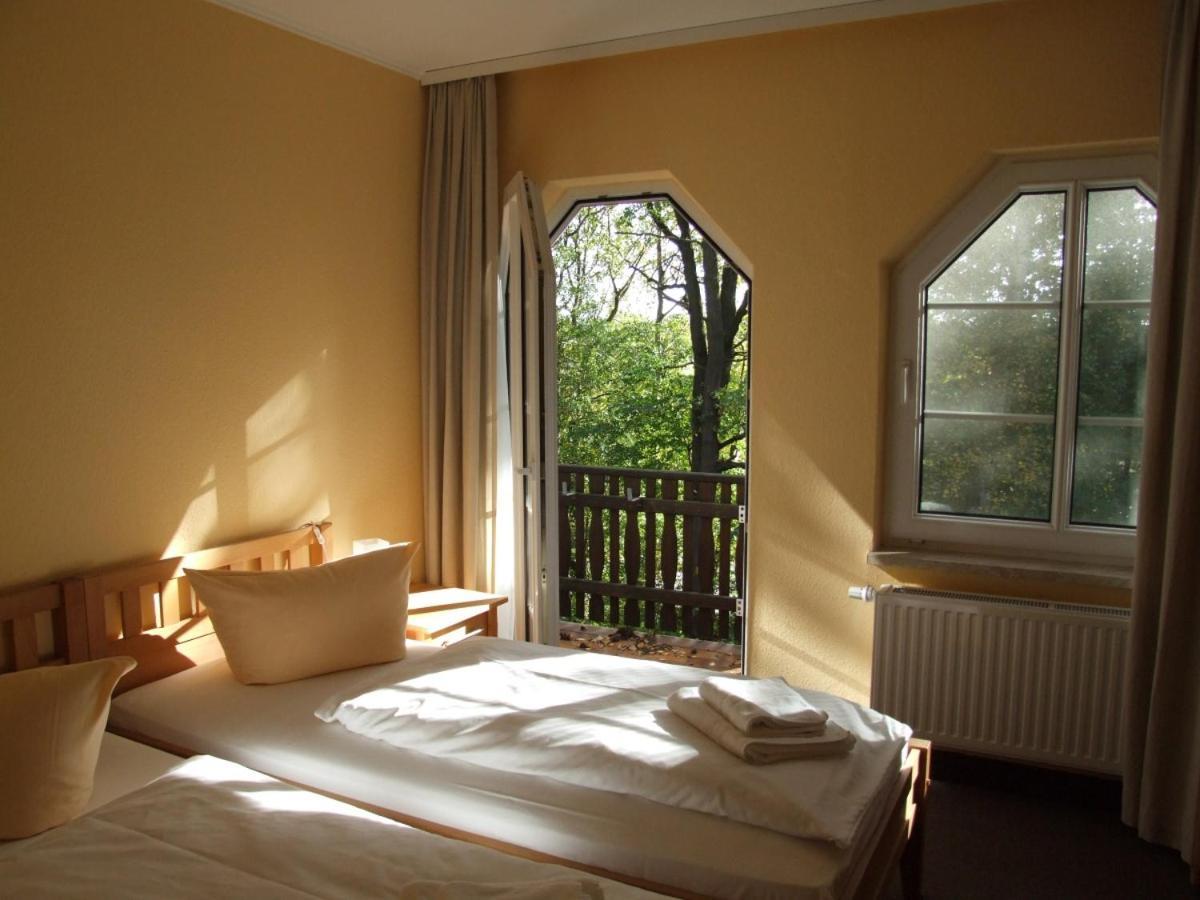 Parkstadthotel Bad Muskau Esterno foto